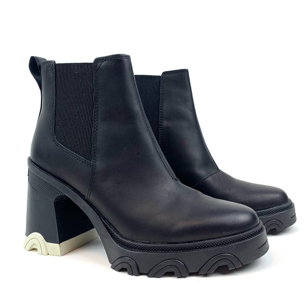 Sorel Black Ankle Boots with Chunky Heel